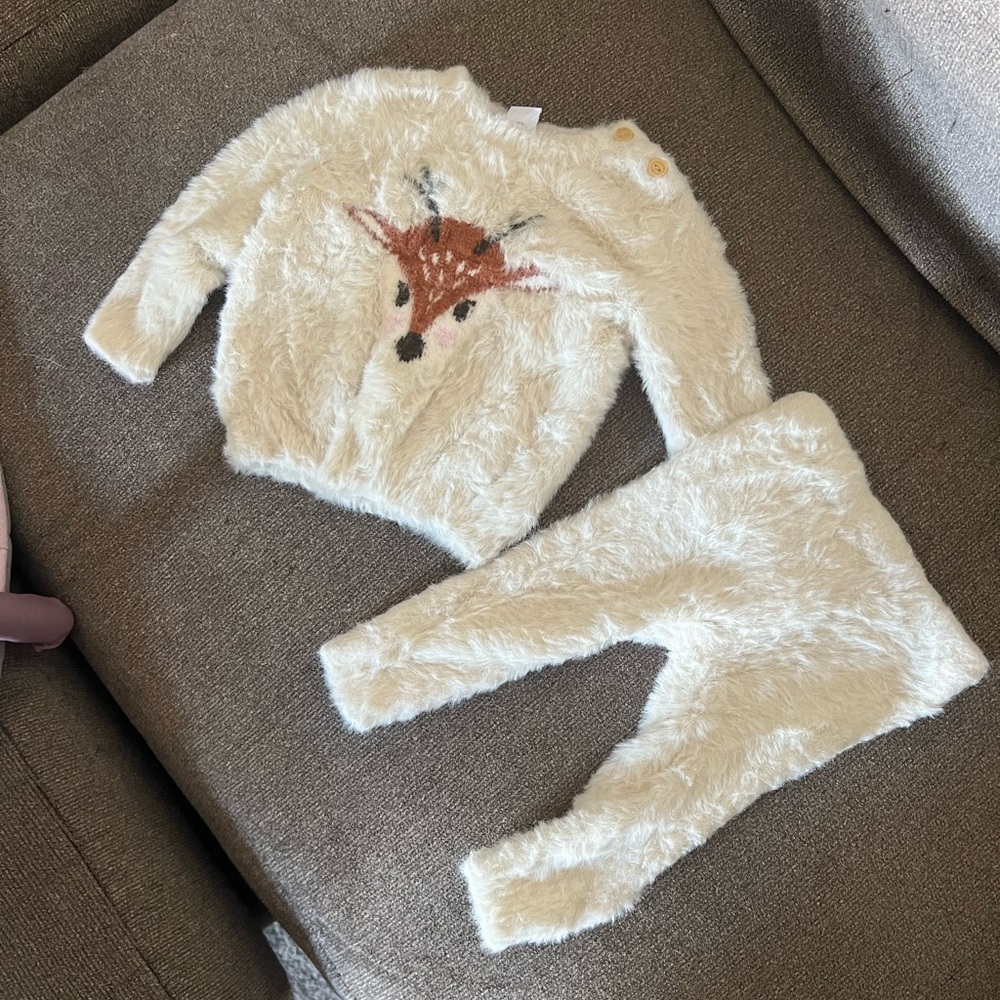 Old Navy Cream Fuzzy Sweater Set